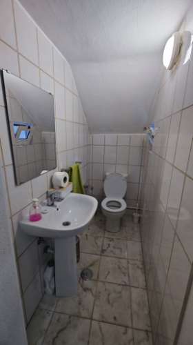 Clinica 10 salas 198m2