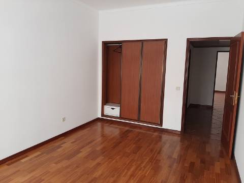 Apartamento T2 Setúbal