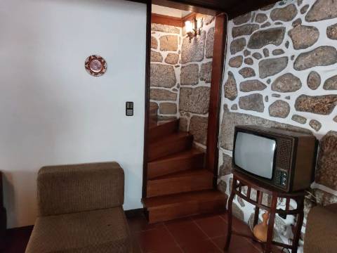 Casa rústica em Guarda (Maçainhas).