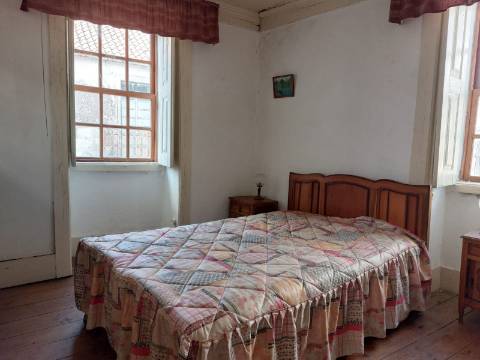 Casa rústica em Guarda (Maçainhas).
