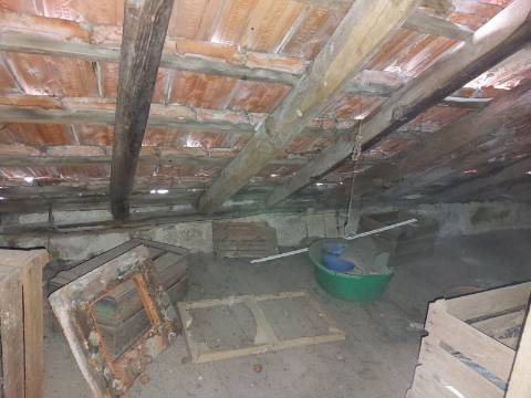 Casa rústica em Guarda (Maçainhas).