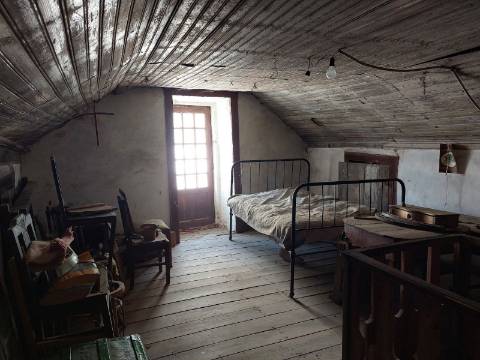 Casa rústica em Guarda (Maçainhas).