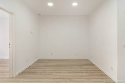 Apartamento T2 Quintal/Logradouro Almada