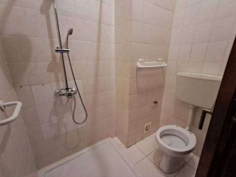 Apartamento T3 em Loures.