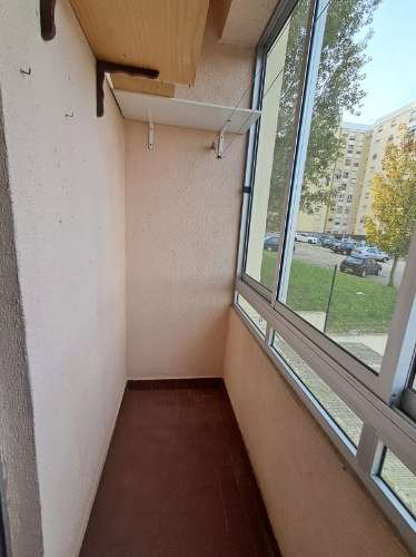 Apartamento T3 em Loures.