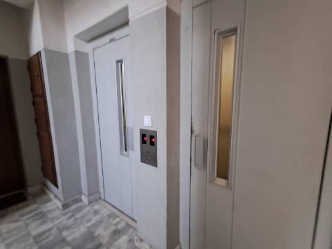 Apartamento T3 em Loures.