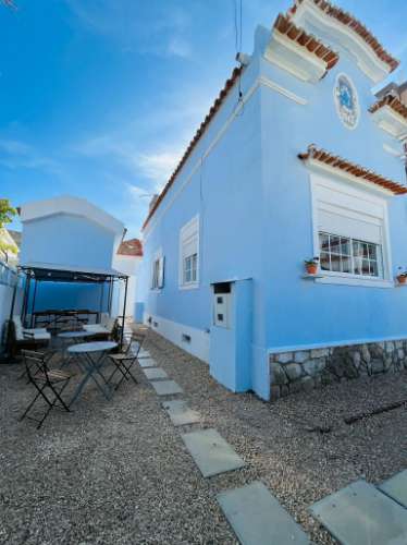 Hostel na Costa da Caparica.