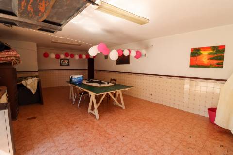 Moradia com 3 Pisos disponível para Venda em Águeda