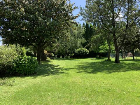 Oasis de Conforto e Sofisticação: Moradia T4 Irresistível em Oliveirinha, Aveiro!