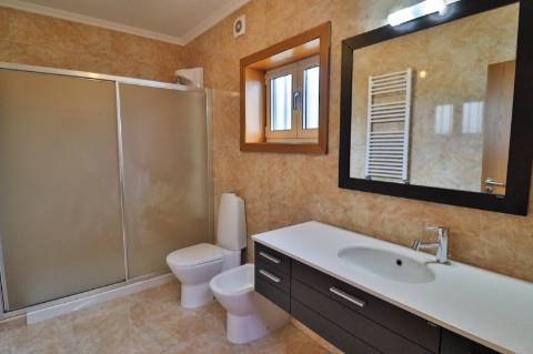 Moradia T4+1 com piscina disponível para Venda em Águeda