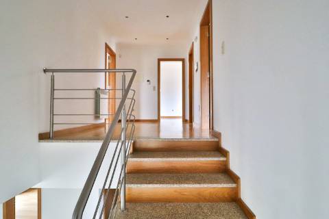 Moradia T4+1 com piscina disponível para Venda em Águeda