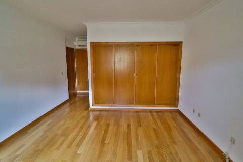 Moradia T4+1 com piscina disponível para Venda em Águeda