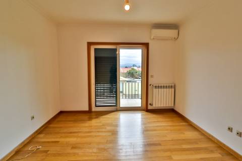 Moradia T4+1 com piscina disponível para Venda em Águeda