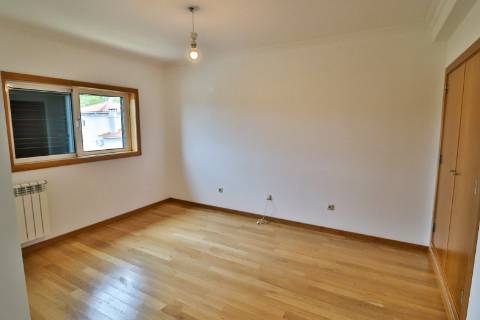 Moradia T4+1 com piscina disponível para Venda em Águeda