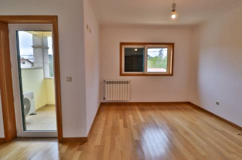 Moradia T4+1 com piscina disponível para Venda em Águeda