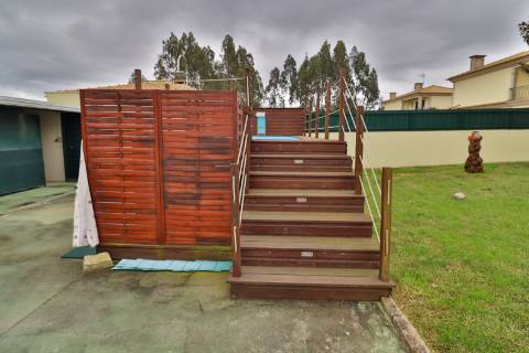 Moradia T4+1 com piscina disponível para Venda em Águeda