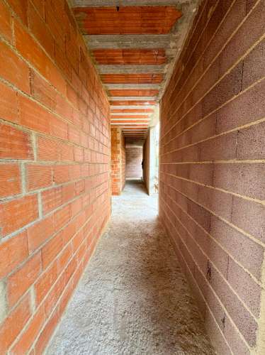 Moradia T4 de Luxo Isolada Disponível para Venda em Águeda