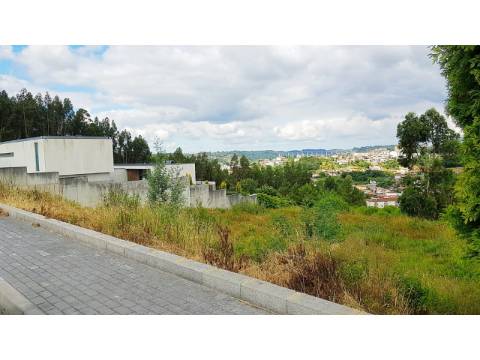 Terreno Urbano em Águeda