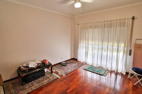 Quinta T5 disponível para venda em Á-dos-Ferreiros