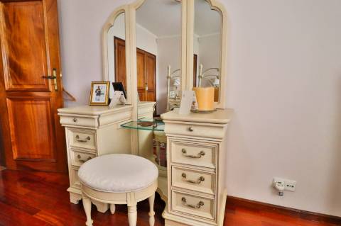 Quinta T5 disponível para venda em Á-dos-Ferreiros