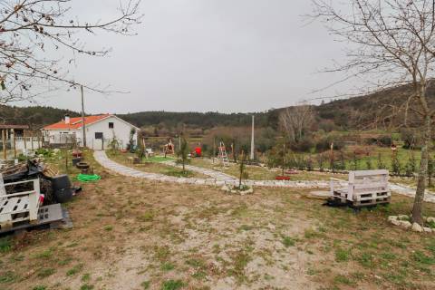 Moradia T3 para Venda em Macieira de Alcôba - Águeda