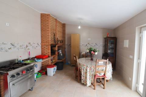 Moradia T3 para Venda em Macieira de Alcôba - Águeda