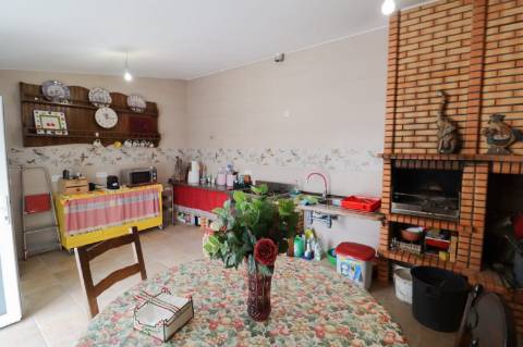 Moradia T3 para Venda em Macieira de Alcôba - Águeda