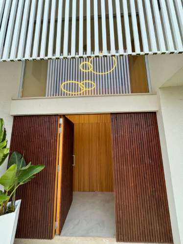 Moradia T3 Premium com Piscina disponível para venda na Praia da Barra