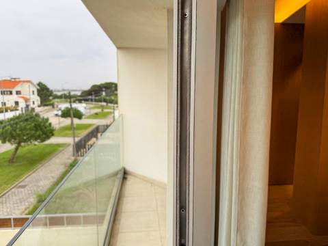 Moradia T3 Premium com Piscina disponível para venda na Praia da Barra