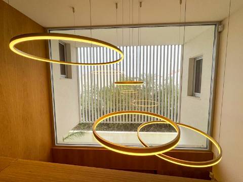 Moradia T3 Premium com Piscina disponível para venda na Praia da Barra