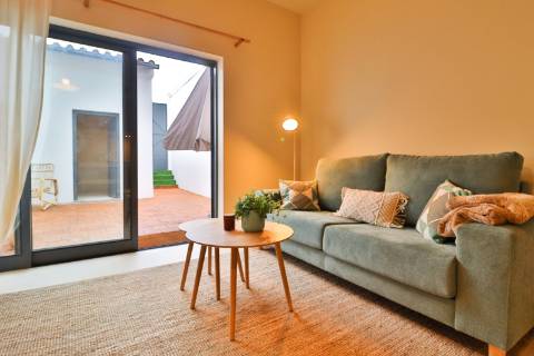 Prédio com 3 apartamentos independentes disponível para venda no centro de Águeda