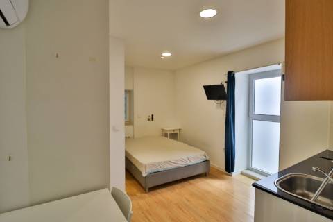 Prédio Reabilitado no Centro Histórico de Aveiro - Oportunidade Única de Investimento