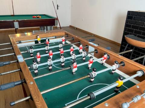 Duas Moradias Independentes em Amplo Terreno de 2171m² Disponíveis para Venda em Águeda