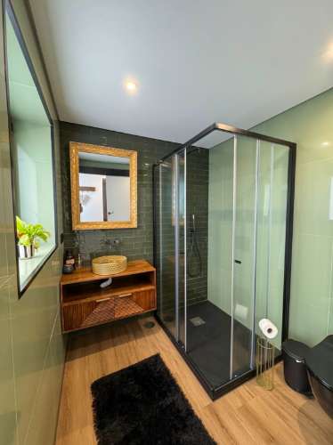 Duas Moradias Independentes em Amplo Terreno de 2171m² Disponíveis para Venda em Águeda