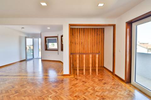 Moradia T4 a 5 Minutos do Centro de Águeda disponível para venda