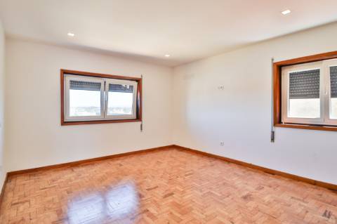 Moradia T4 a 5 Minutos do Centro de Águeda disponível para venda