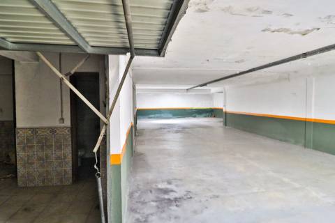 Apartamento T4 em condomínio fechado disponível para venda