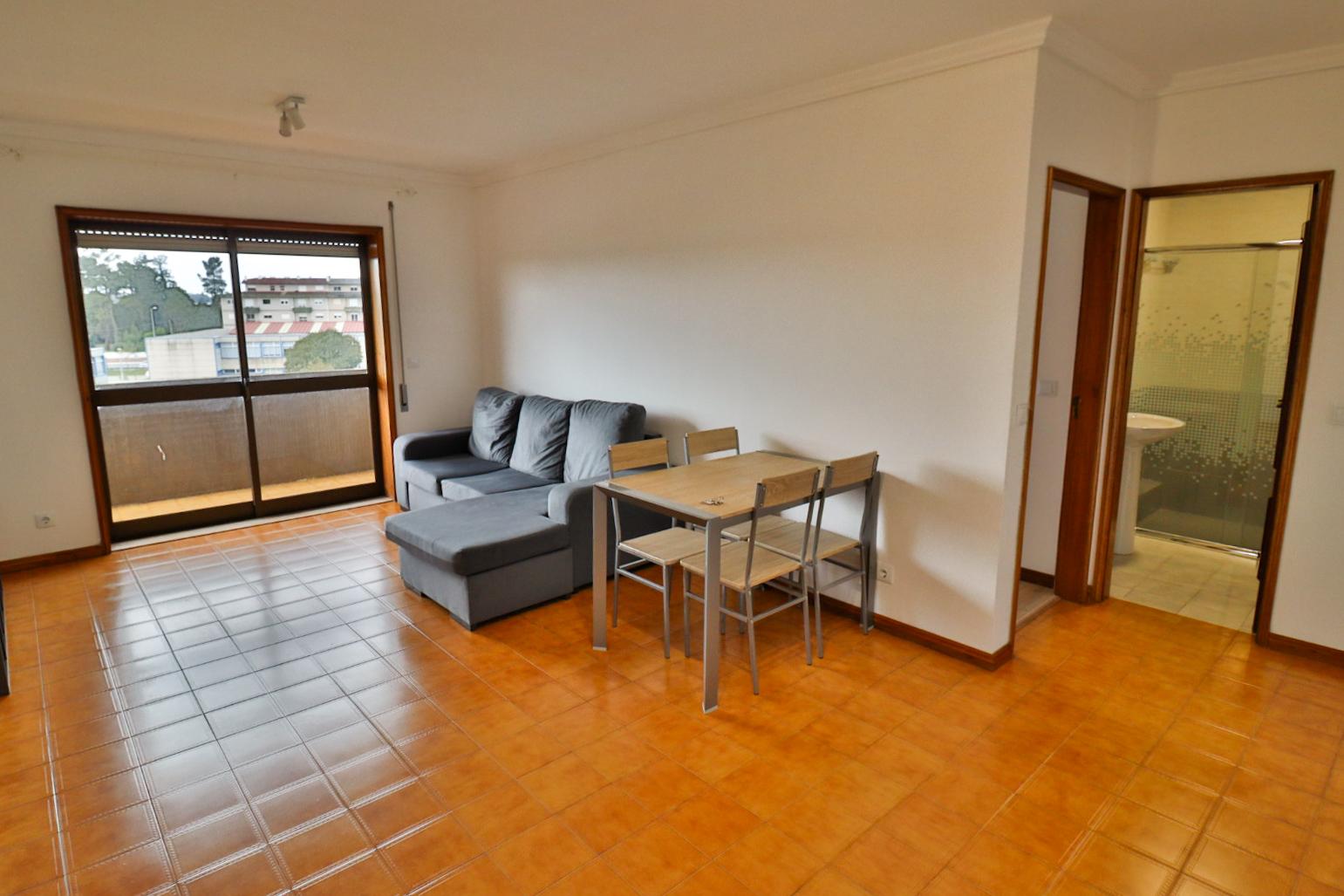 Apartamento T1 para arrendamento no Centro de Águeda (Entrada em Outubro)