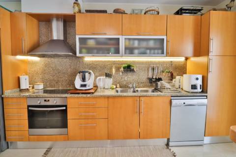 Moradia Geminada T4 disponível para venda em Barrô