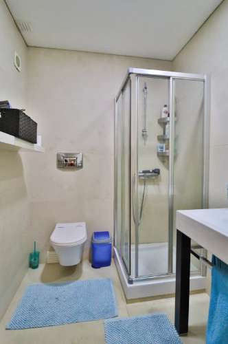 Moradia Geminada T4 disponível para venda em Barrô