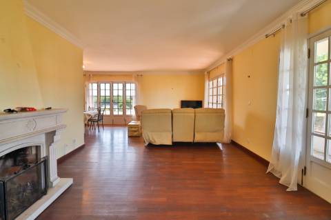 Moradia T6 disponível para venda a 5 minutos do centro de Águeda