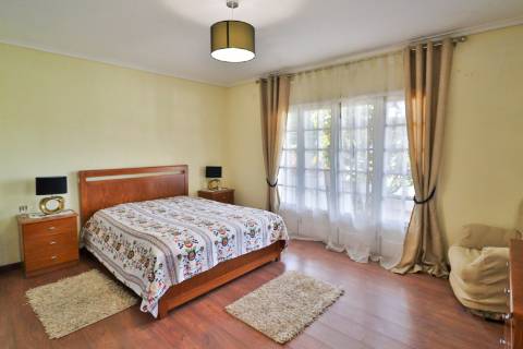 Moradia T6 disponível para venda a 5 minutos do centro de Águeda