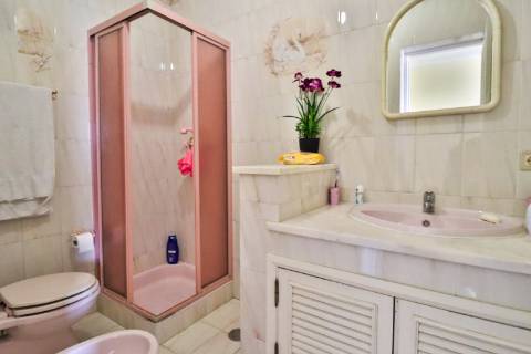 Moradia T6 disponível para venda a 5 minutos do centro de Águeda