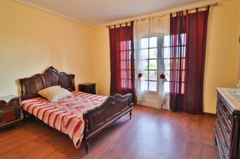 Moradia T6 disponível para venda a 5 minutos do centro de Águeda