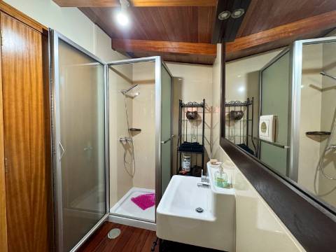 Moradia T2 disponível para arrendamento em Sernada do Préstimo