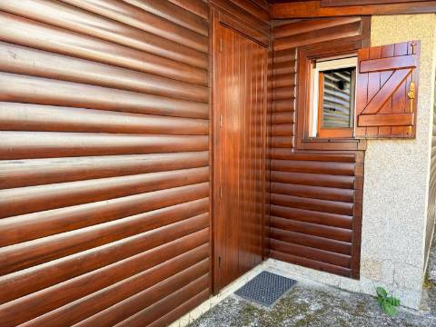 Moradia T2 disponível para arrendamento em Sernada do Préstimo