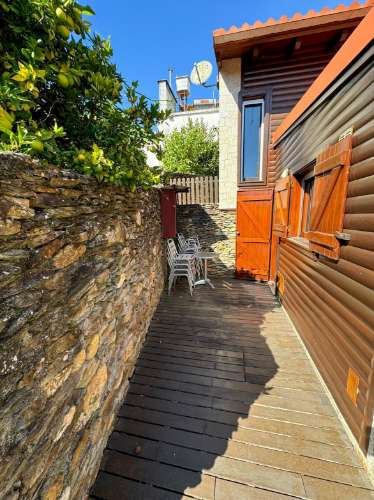 Moradia T2 disponível para arrendamento em Sernada do Préstimo