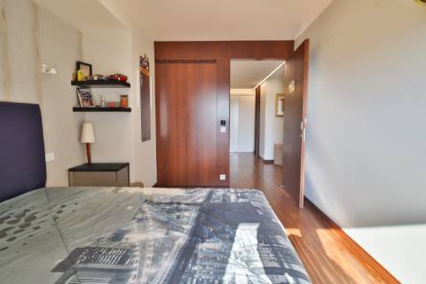 Apartamento T3 de Luxo no 6.º Andar | Terraços Exclusivos | Estacionamento e Arrumos