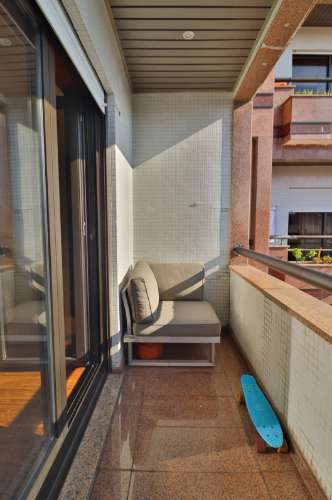 Apartamento T3 de Luxo no 6.º Andar | Terraços Exclusivos | Estacionamento e Arrumos