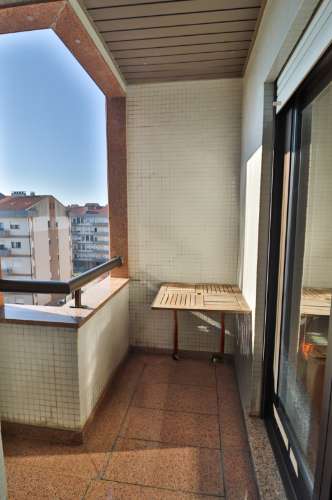 Apartamento T3 de Luxo no 6.º Andar | Terraços Exclusivos | Estacionamento e Arrumos